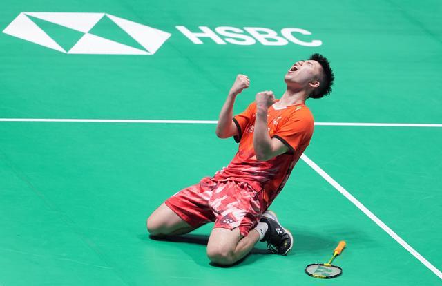 篮球场上 篮球场上