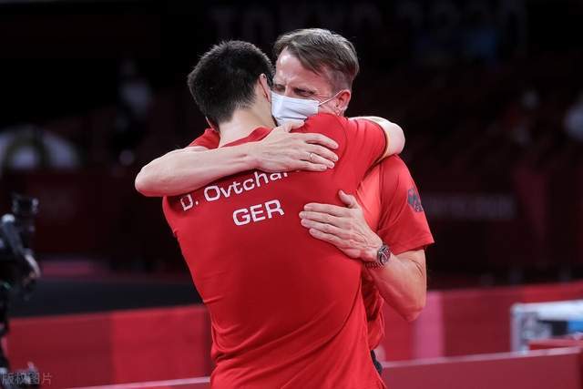 两人在进入 两人在进入